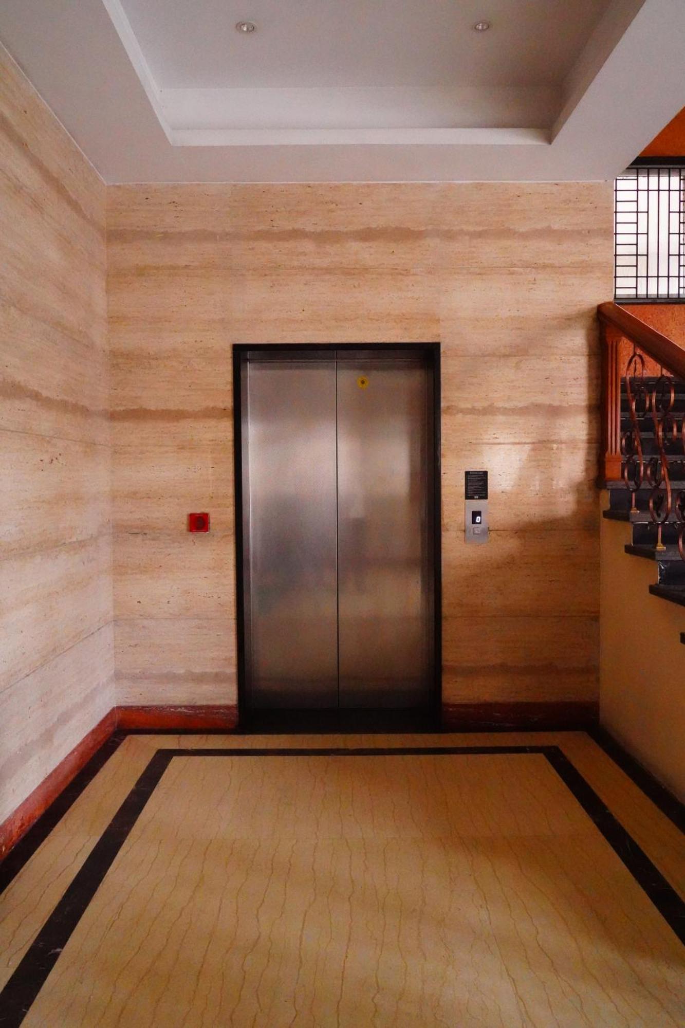 Vinayagam Residency Otel Arcot Dış mekan fotoğraf