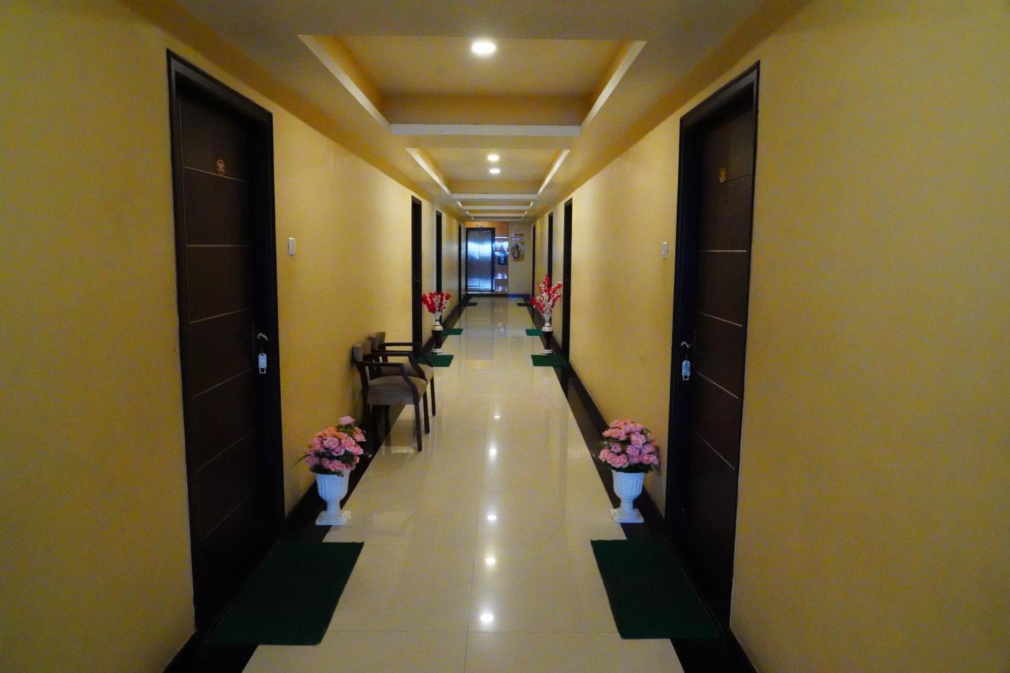 Vinayagam Residency Otel Arcot Dış mekan fotoğraf