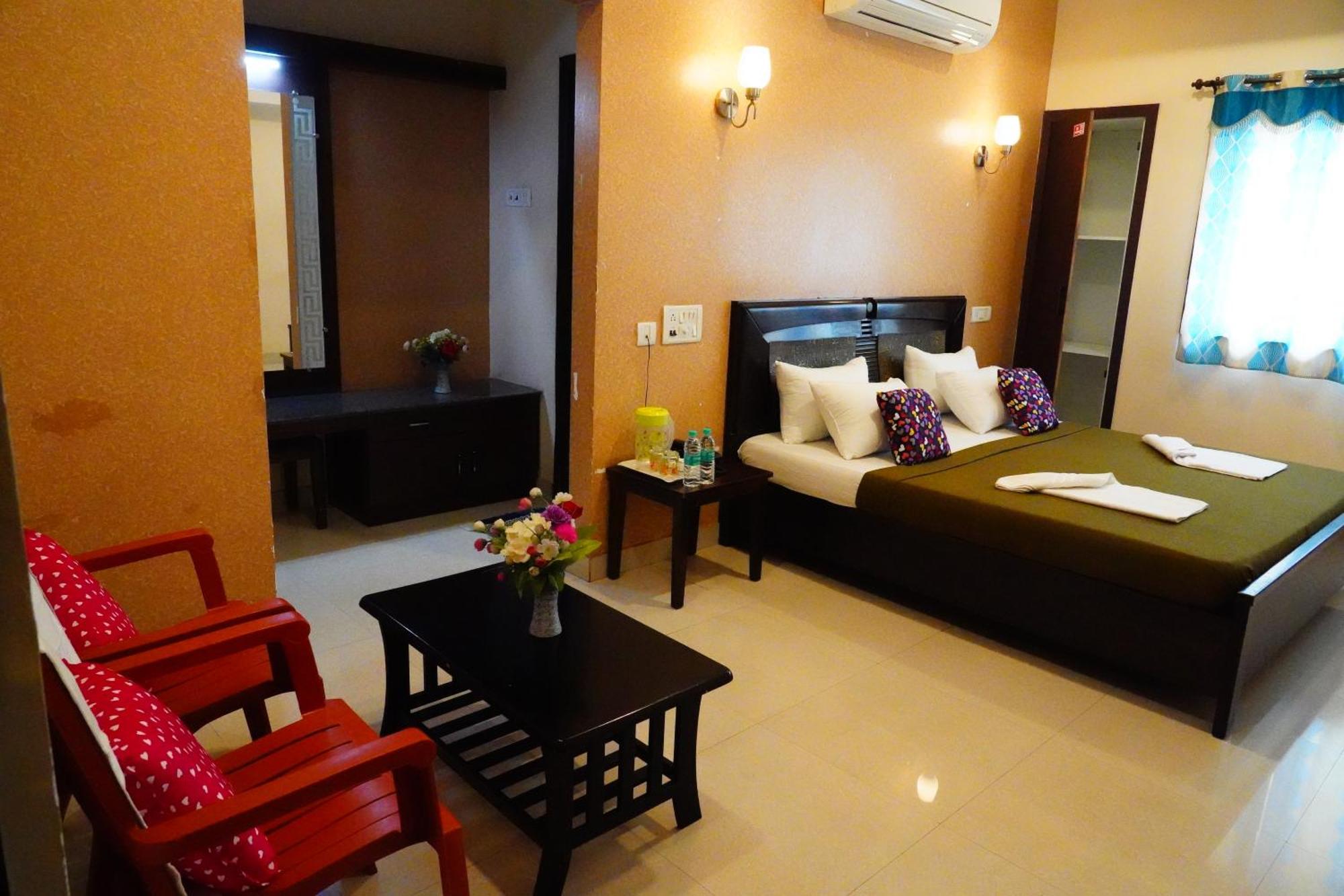Vinayagam Residency Otel Arcot Dış mekan fotoğraf