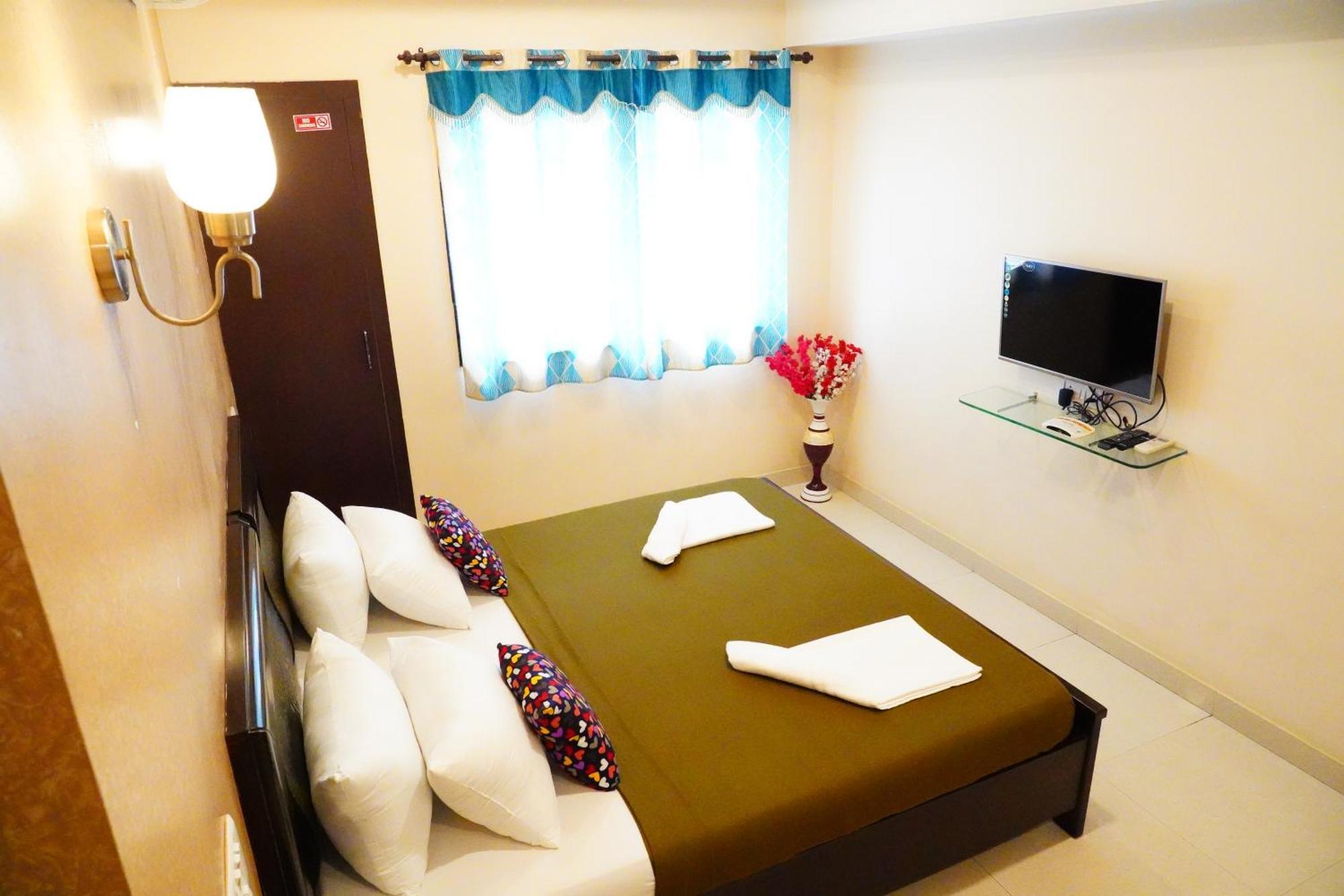 Vinayagam Residency Otel Arcot Dış mekan fotoğraf